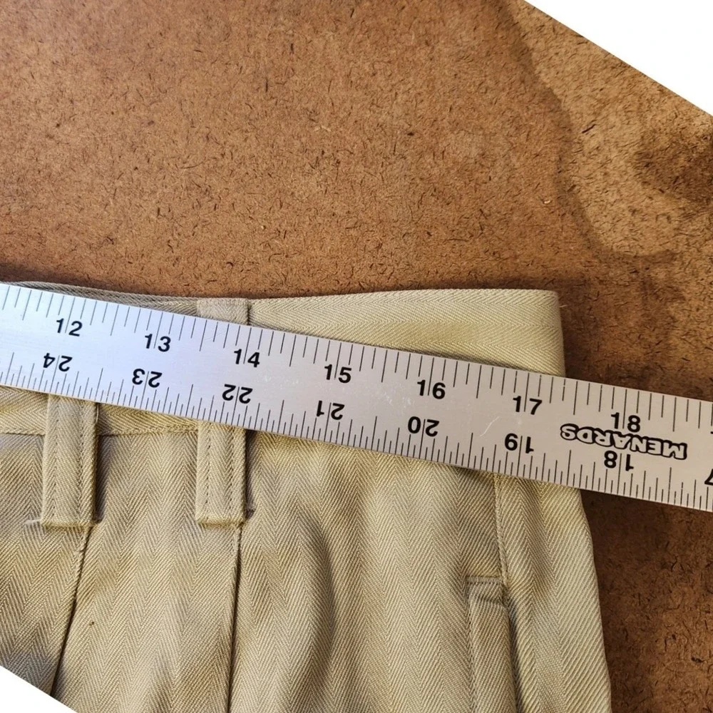 Tommy Bahama Men's Dress Pants‎ Size 34 Tan Silk Pleated Front Casual Comfort